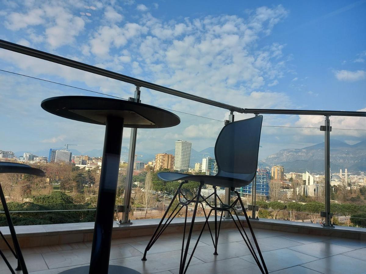 Mulaj Hotel Тирана Екстер'єр фото