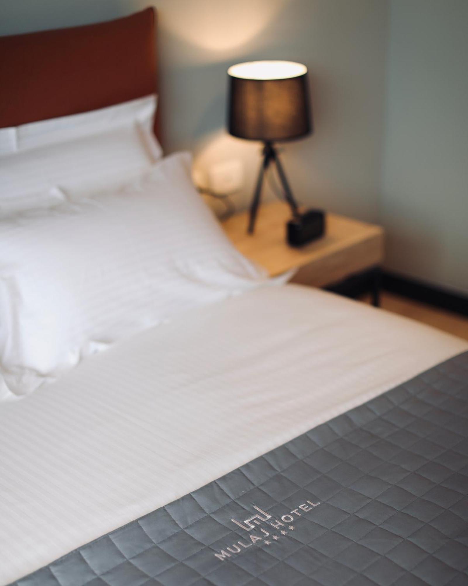 Mulaj Hotel Тирана Екстер'єр фото