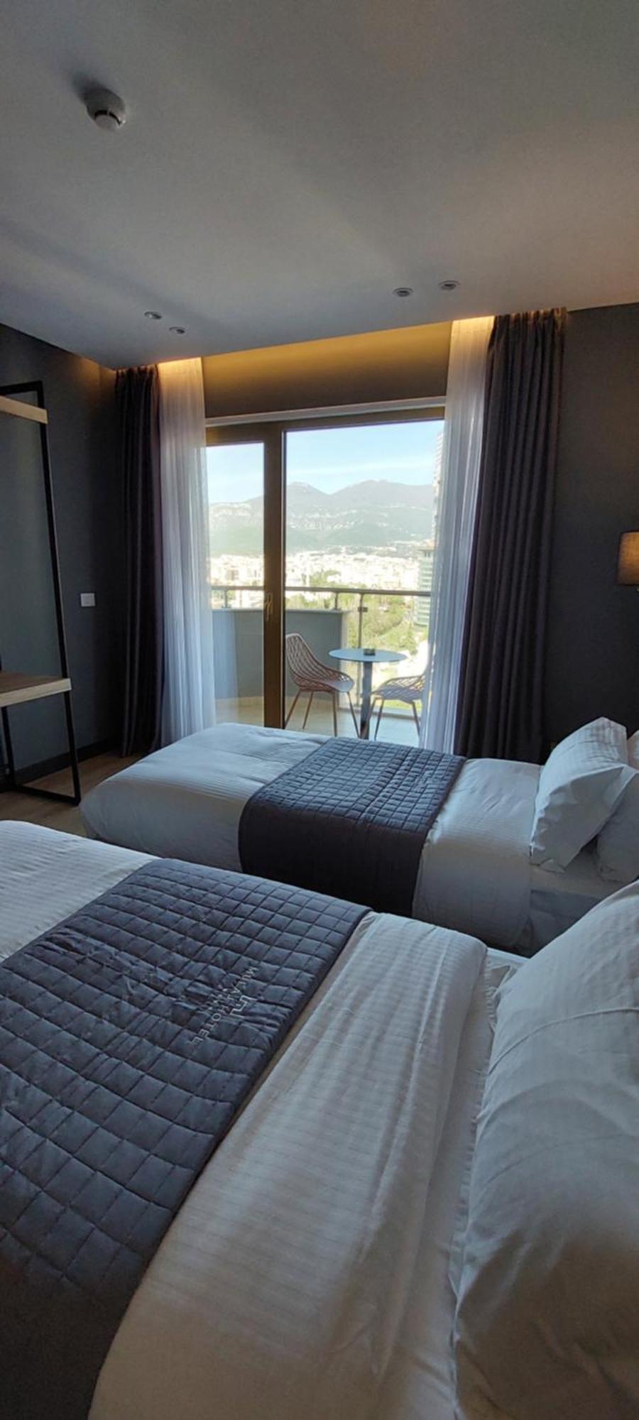 Mulaj Hotel Тирана Екстер'єр фото