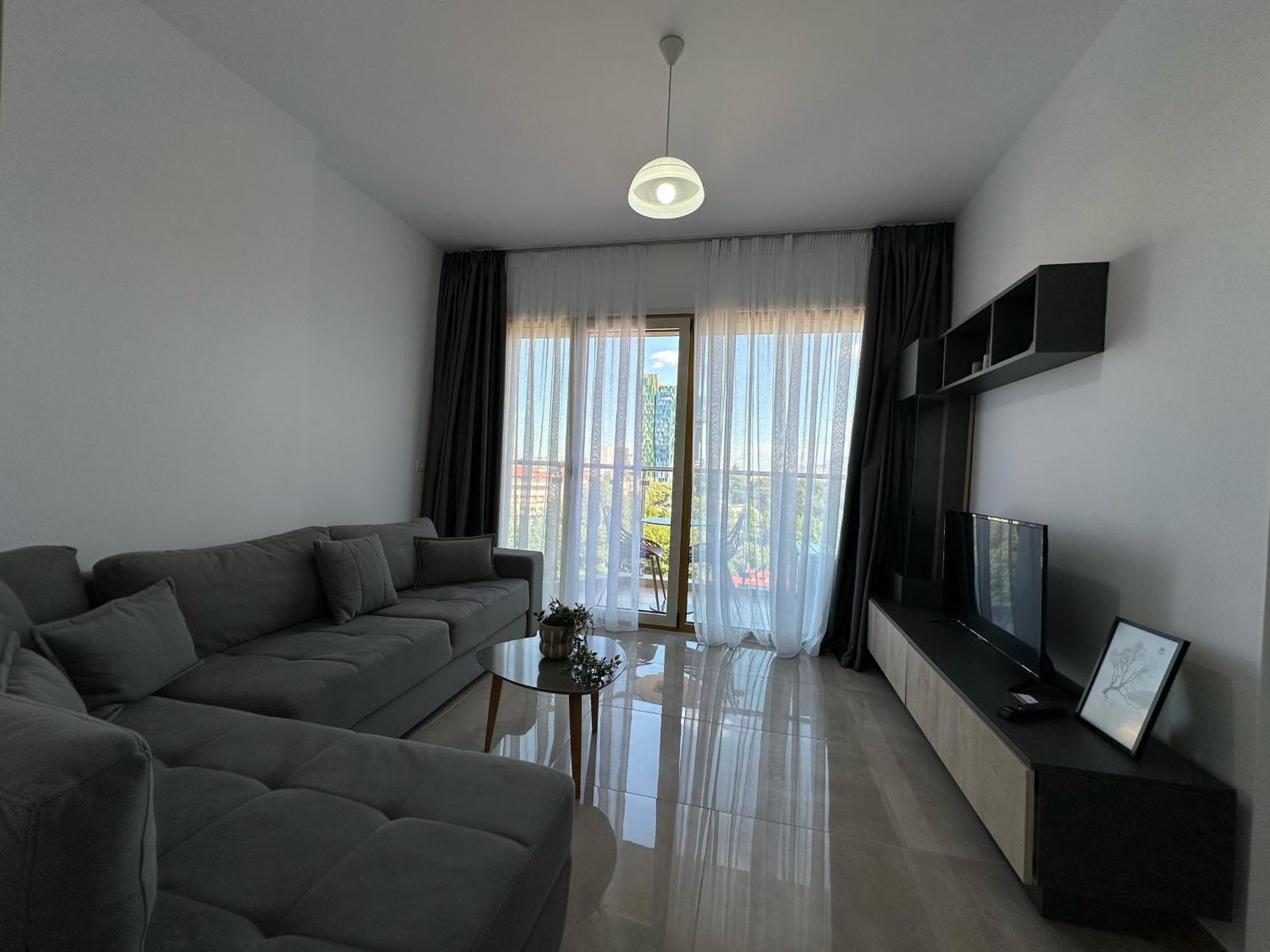 Mulaj Hotel Тирана Екстер'єр фото